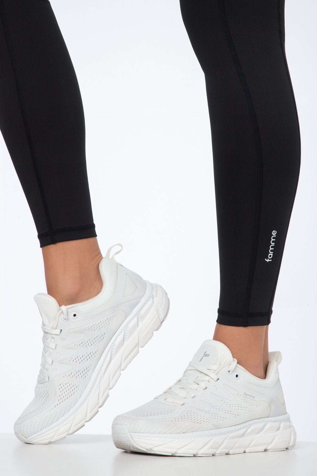 Endorphin RX1 Shoes - Joggesko - Sneakers for dame - Svart - Famme